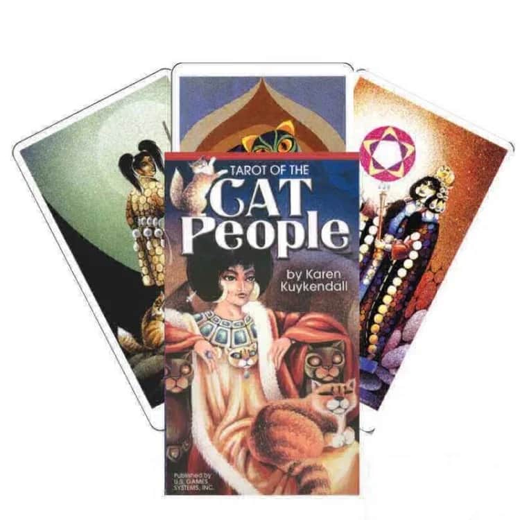 猫人塔罗的盒子与几张展开牌面